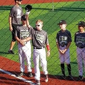 Meet your Posher, Dugan